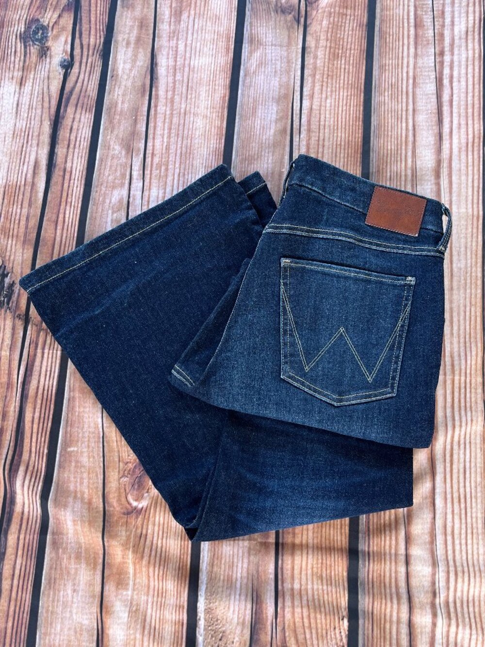 Wrangler Women's Flare Jean 31x34